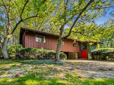 410 S Ridge Rd, Bull Valley, IL, 60050