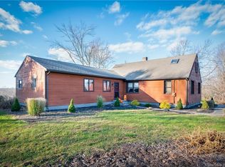 463 Bethmour Rd, Bethany, CT 06524