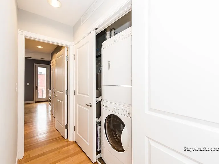 1934 Calvert St NW #4 — Photo 9