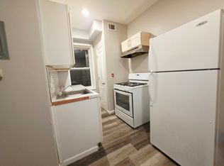 122 Wade St #3F, Jersey City, NJ 07305