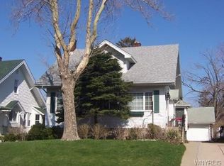 1353 Eggert Rd, Amherst, NY 14226