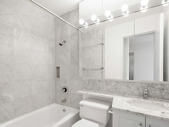 3rd image of 235 W 56th St APT 36P
