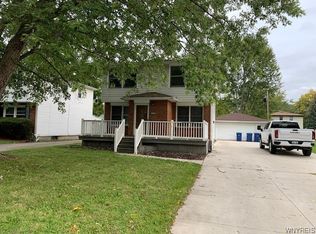 58 Marine Dr, Amherst, NY 14228