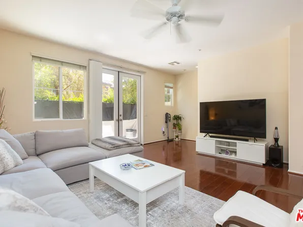 25554 Huxley Dr, Stevenson Ranch, CA 91381
