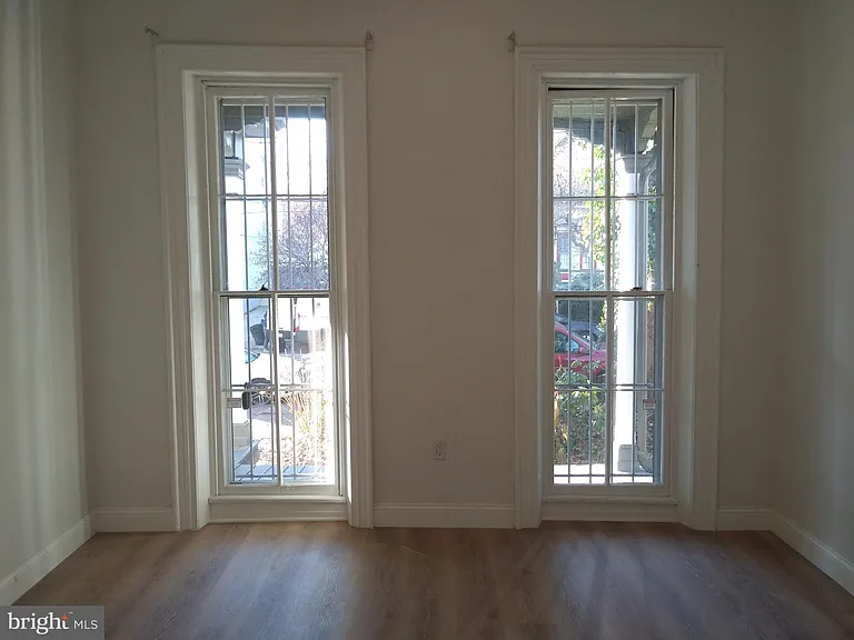 317 N 33rd St #1 — Photo 10