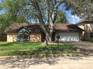 2841 Rimfire Dr, Angleton, TX 77515