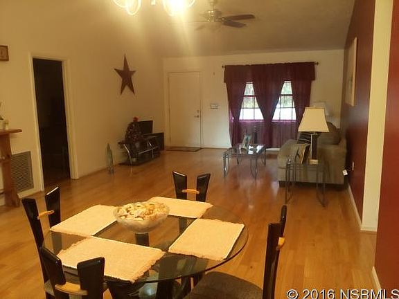 5th image of 1582 W Euclid Ave