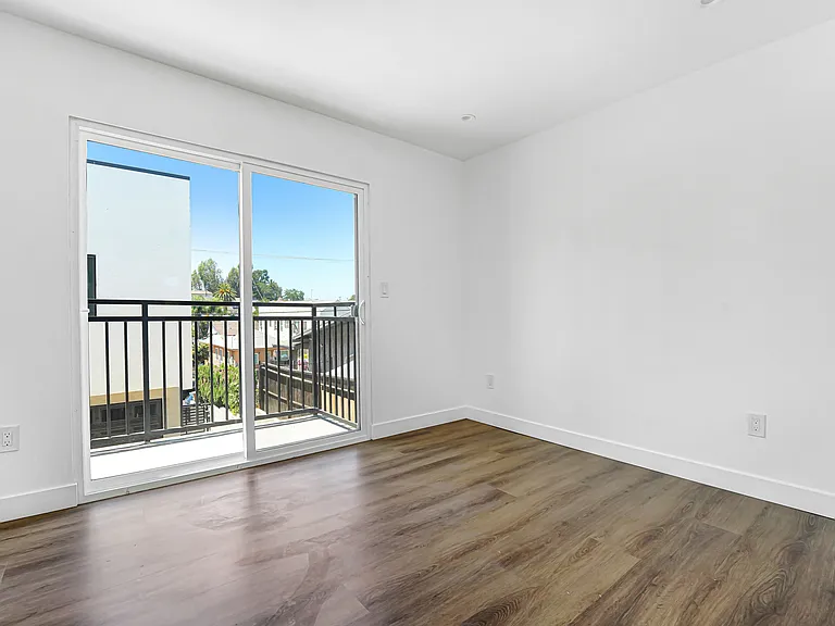 356 N Chicago St #358 — Photo 17