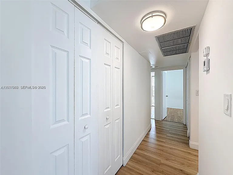 17560 Atlantic Blvd #501 — Photo 21