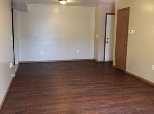 102 Whiting St #4, Milford, KS 66514