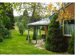 2475 Nicholson Rd, Sewickley, PA 15143