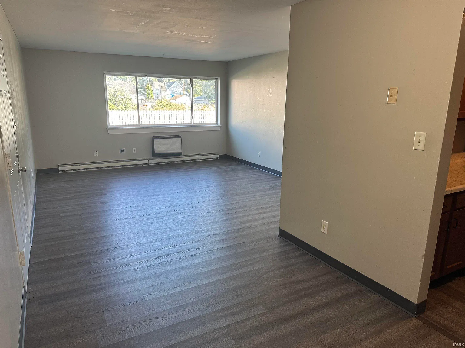 2 bed, 1.0 bath, 773 sqft, $1,095 — Photo 4