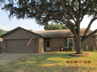 4309 Gentle Springs Dr, Arlington, TX 76001