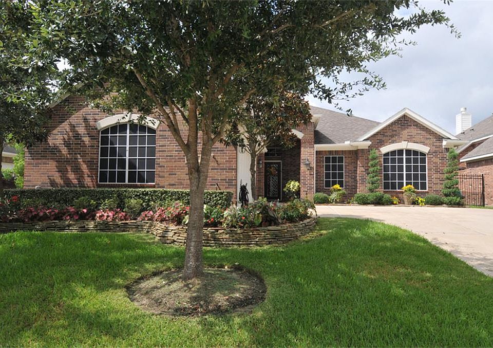 1st image of 5218 Colonial Park Ln