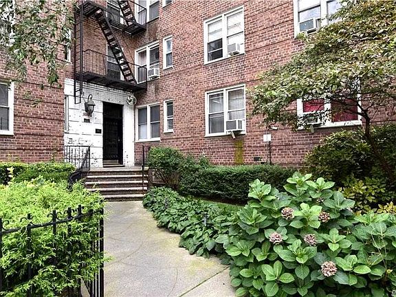 3rd image of 88-10 35th Ave #3
