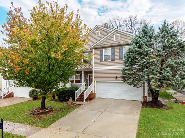 6908 Centerline Dr, Charlotte, NC 28278