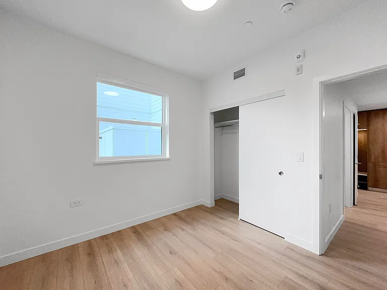 133 W 49th Ave #3XX — Photo 19