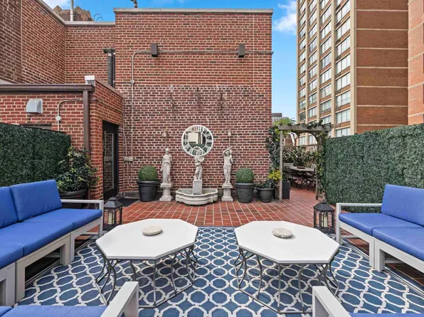 419 East 57th Street image 5 of 29