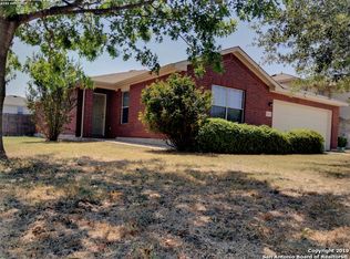 125 Brickyard Ln, Jarrell, TX 76537