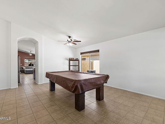 4th image of 41313 W THORNBERRY Lane