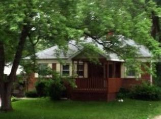 1656 W Forest Ave, Decatur, IL 62522