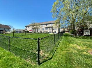 335 Wild Cherry Ln, Marietta, PA 17547