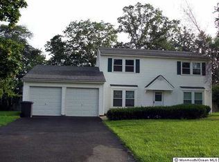 330 Barcelona Dr, Toms River, NJ 08753