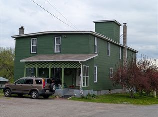 2125 Oak Orchard River Rd, Waterport, NY 14571