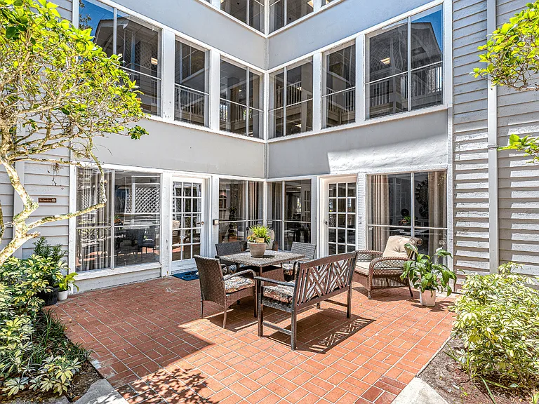 Aventine at Lantana - 55+ Active Adult Apartments — Photo 30