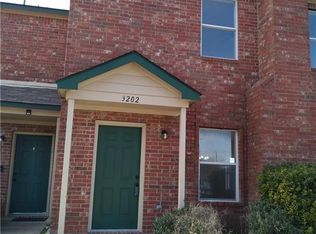 3202 Roundtree Ln, Garland, TX 75044