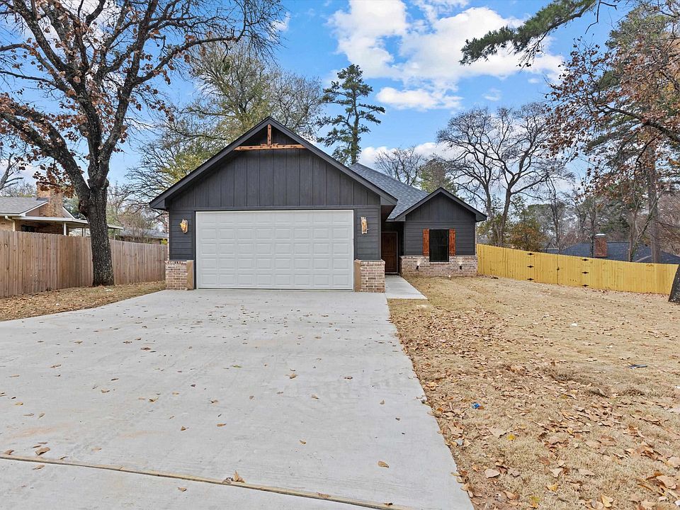 1st image of 3810 Wakefield Dr