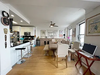 Rented by Rita S Citrin, LREB