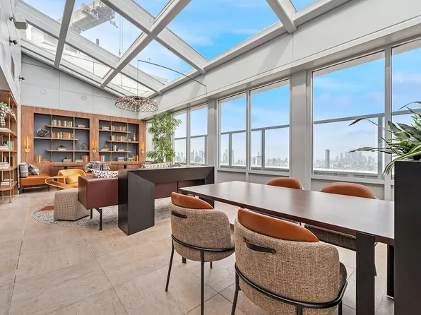 100 Willoughby Street image 18 of 43