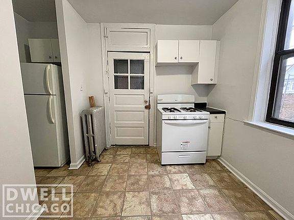 5th image of 2330 N Spaulding Ave #2338-1B