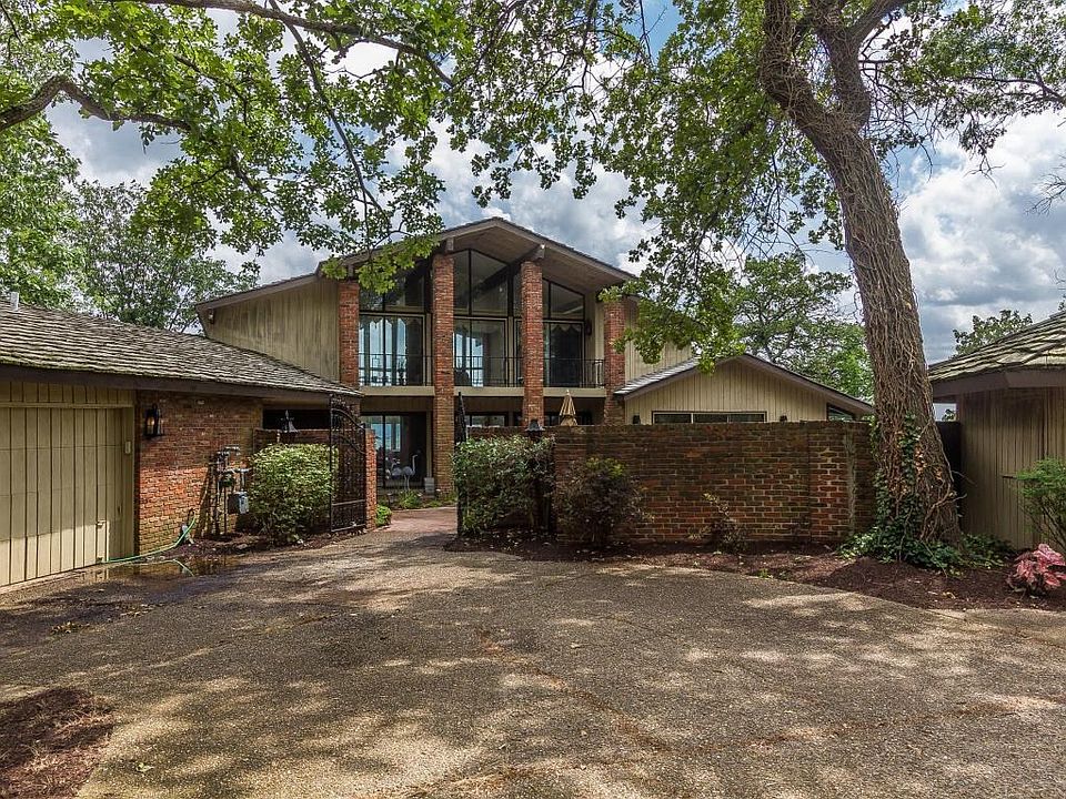 5225 Rollingwood Trl Louisville KY Zillow