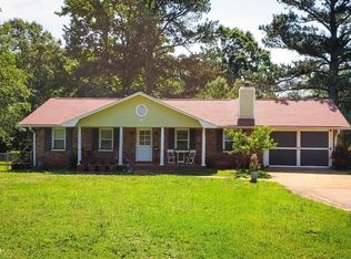 553 Babbs Mill Rd, Hampton, GA 30228