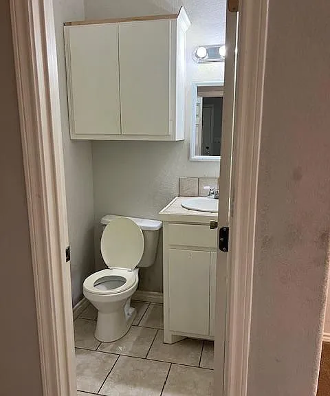 181 Bradford Ln #B — Photo 14