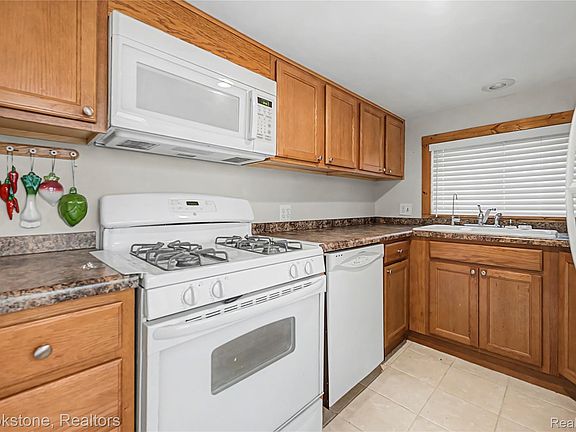 4th image of 1400 Ora Rd