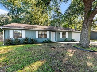 138 W Woodhaven Dr, Kingsland, GA 31548