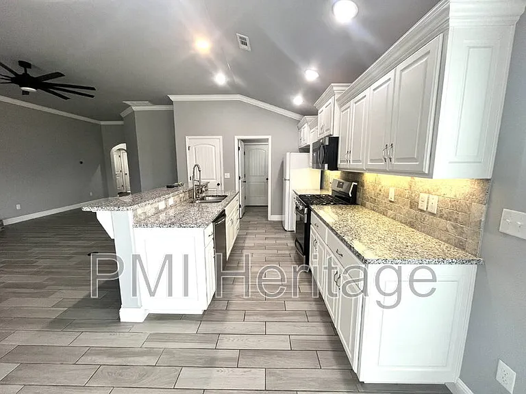 3661 Ambrosia Ln — Photo 7