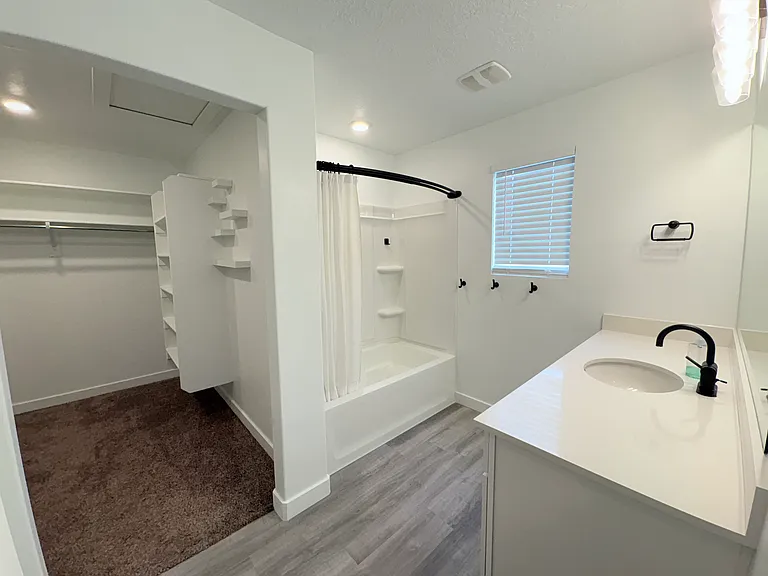 1216 S Raintree Ln — Photo 22