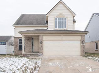 29935 Marshall Dr, Westland, MI 48186