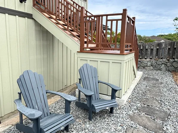 44-287 Kaneohe Bay Dr, Kaneohe, HI 96744