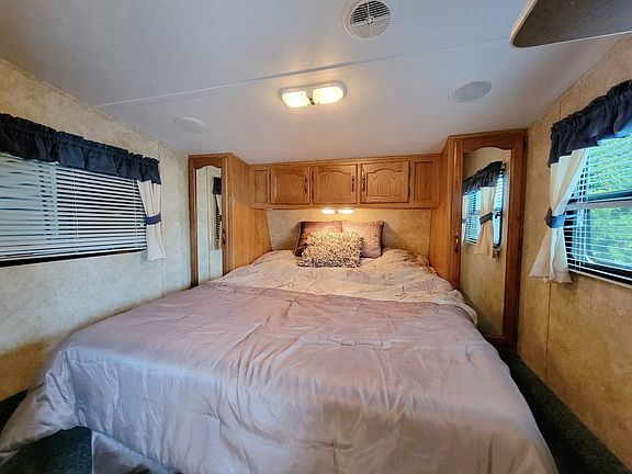 5th image of 8400 Shook Rd #191