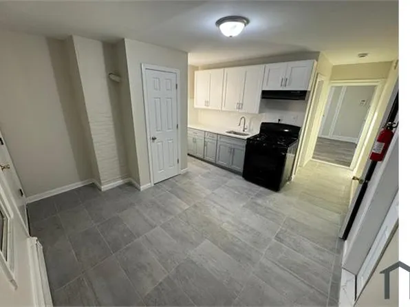 58 S 14th St Floor 3, Newark, NJ 07107