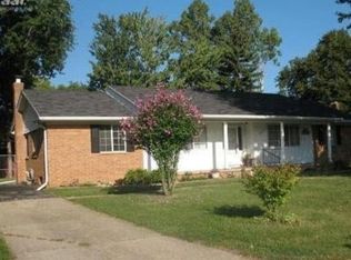 3501 Ridgecliffe Dr, Flint, MI 48532