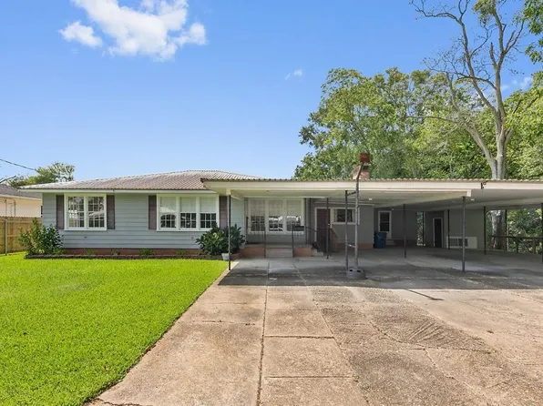 811 Schriever St, Jennings, LA 70546