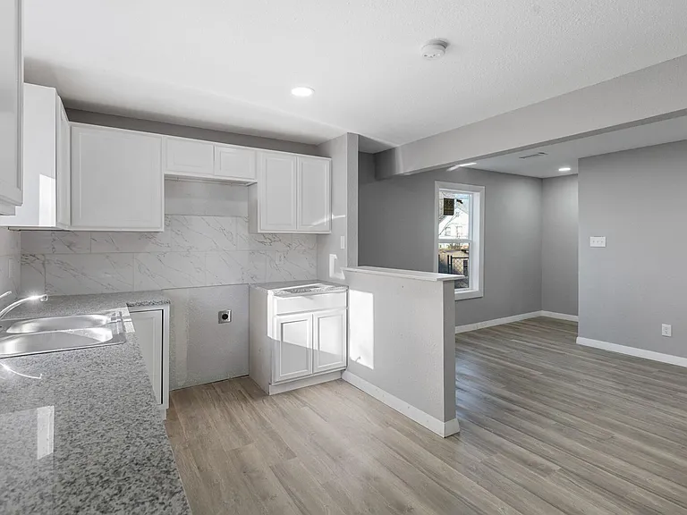 4105 Balch Dr #B — Photo 5