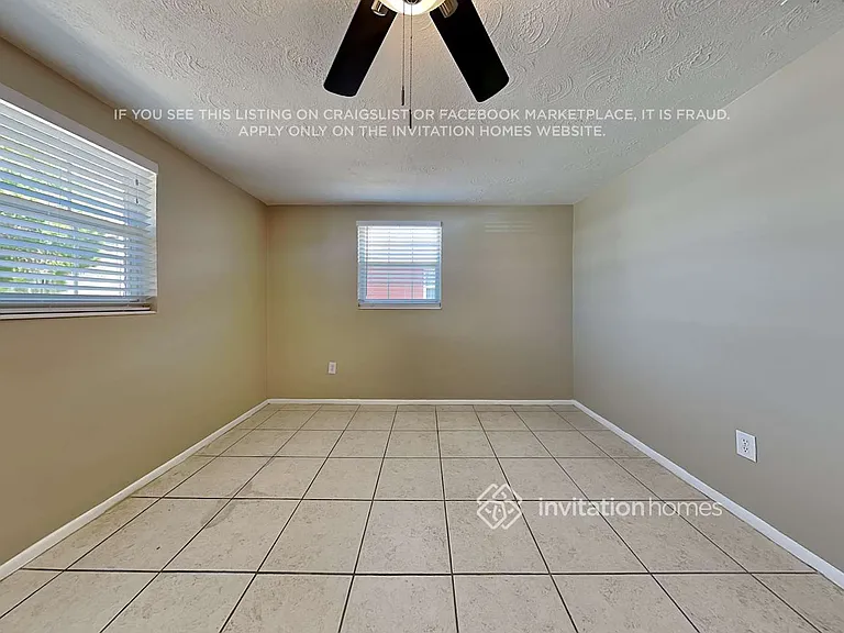 3402 Eisenhower Dr — Photo 10
