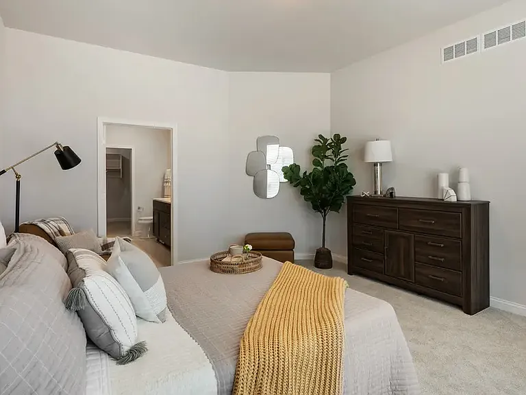832 N Verona Cir #11 — Photo 5